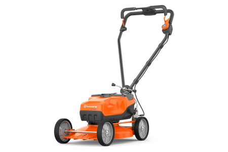 Husqvarna LB 442i batteriplæneklipper – uden batteri – Set fra siden af en batteridrevet Husqvarna-plæneklipper.