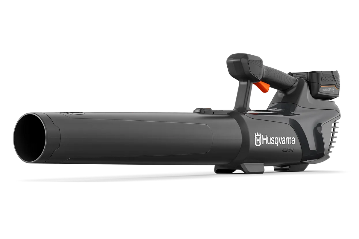 Husqvarna Aspire B8X-P4A – inkl. 4 Ah-batteri og lader – produktfoto