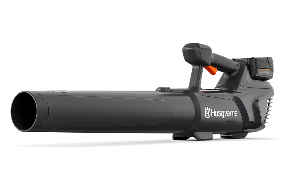 Husqvarna Aspire B8X-P4A – inkl. 4 Ah-batteri og lader – produktfoto