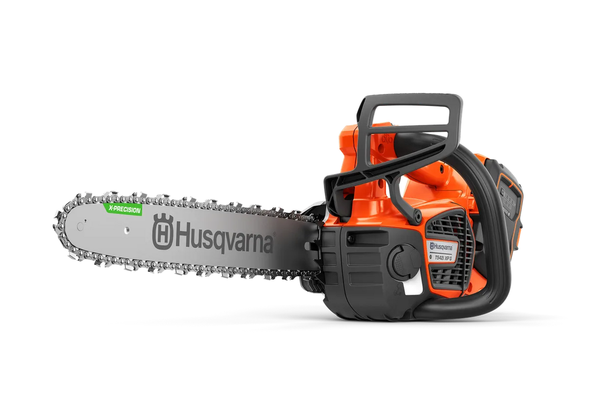 Husqvarna T542i XP G tophåndtagssav – 35 cm – Set fra siden af en Husqvarna-kædesav med synlig branding og ergonomisk håndtag.